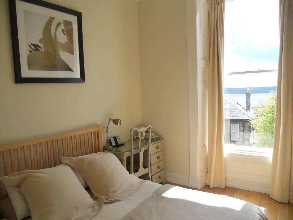 Grampian Hotel Dundee Pokoj fotografie